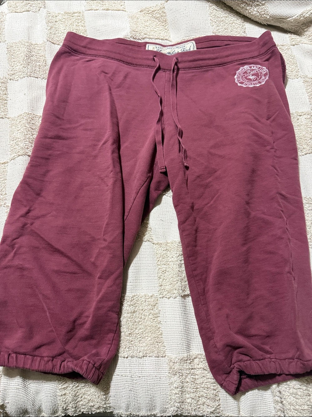 Abercrombie L Drawstring Capri Pants - Burgundy
